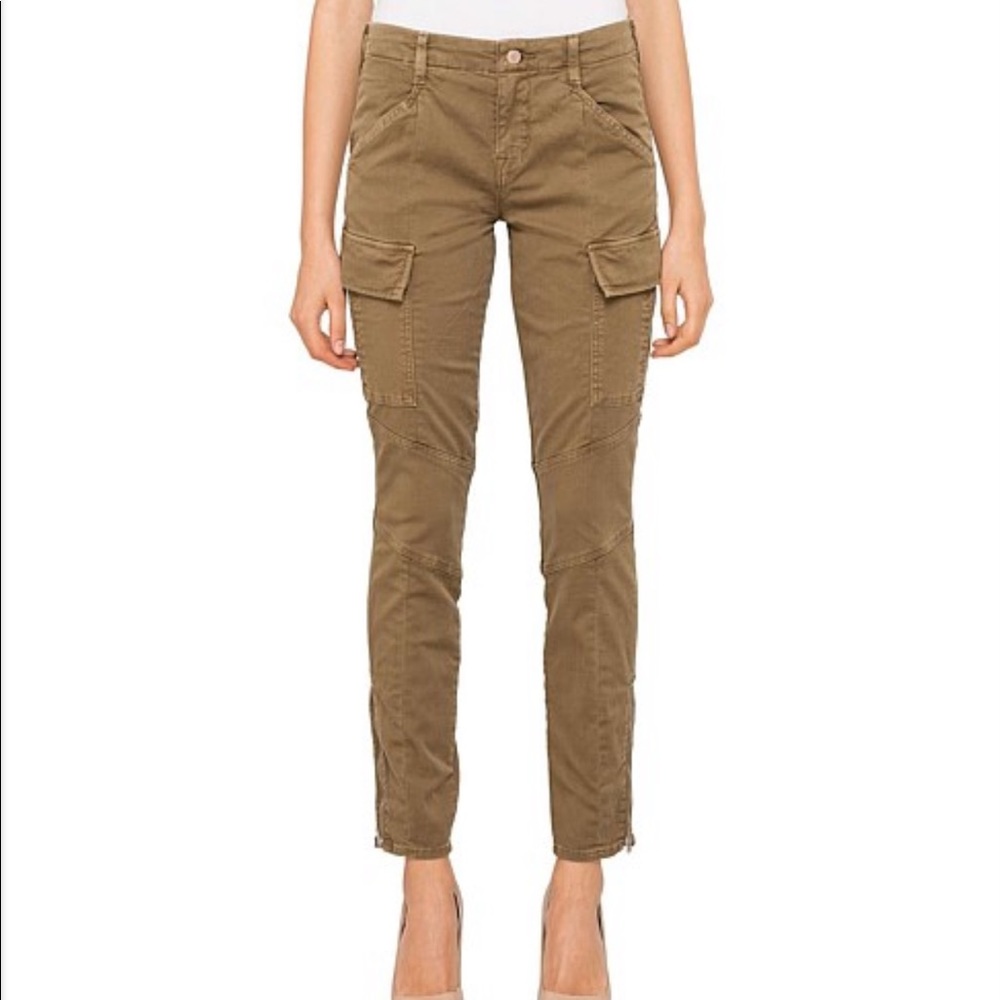 NWT JBRAND HOULIHAN DISTRESSED MID RISE CARGO Size 26